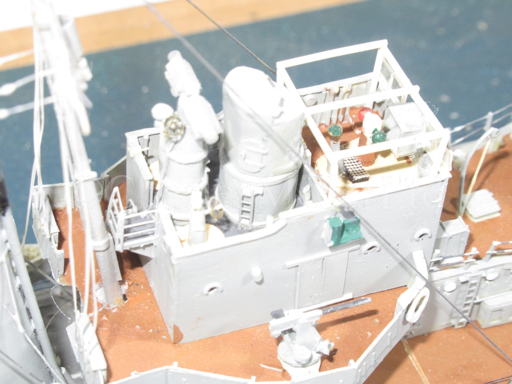 A 1:192 SCALE STATIC DISPLAY WATERLINE MODEL FOR THE D-CLASS DESTROYER H.M.S DIAMOND (H22), AS - Image 19 of 19