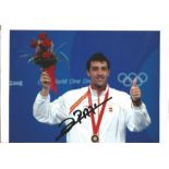 Olympics Jose Luis Abajo signed 6x4 colour photo of the Olympic Bronze Medallist in the Epee Fencing