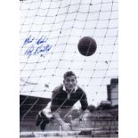 Autographed ROY BENTLEY 16 x 12 photo - B/W, depicting a wonderful image showing the Chelsea captain