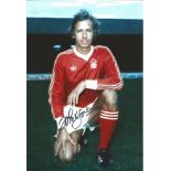 JOHN McGOVERN signed Nottingham Forest 8x12 Photo. Good condition Est.