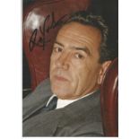 Robert Lindsay Actor Signed 8x12 Photo . Good Condition. All autographs come with a Certificate of