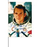 Space Col Photo Signed By Deceased Cosmonaut Valeri Kubasov Died 2014 Apollo Soyuz. Good