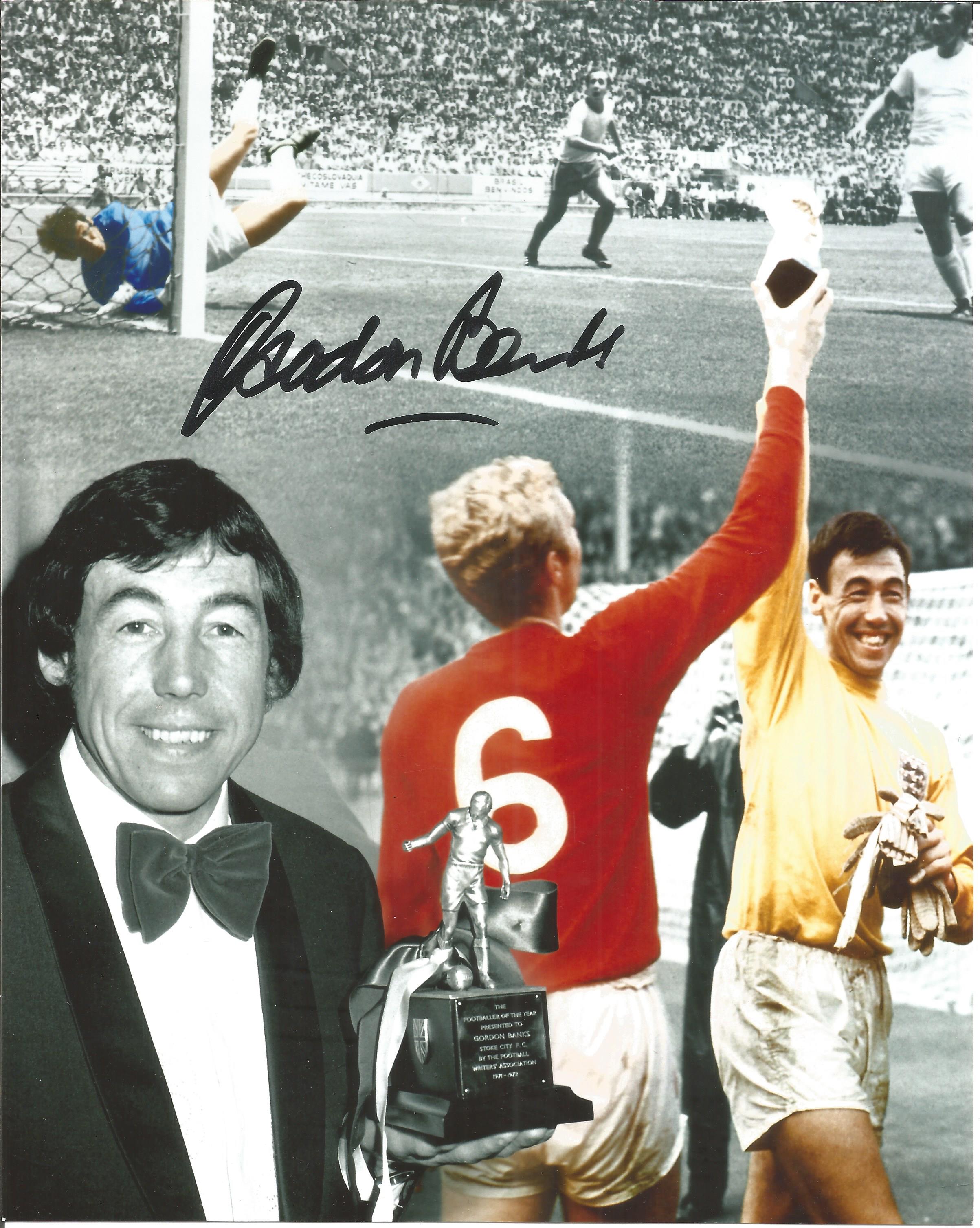 1966 World Cup football Gordon Banks signed 10 x 8 inch colour montage photo. Condition 8/10. Good