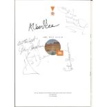 Peter Greenbaum, Hank Marvin, Albert Lee, Jerry Donahue, Brian Licorice Lockin signed booklet.