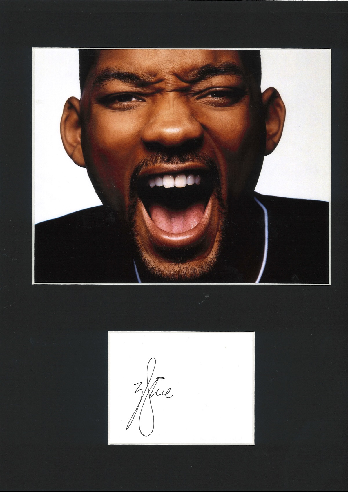 Will Smith signature piece mounted below colour photo. Approx overall size 16x12. Good Condition.