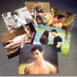 Taylor Lautner Twilight collection 6 signed colour photos pictured in his role as Jacob in the hit