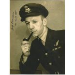 WW2 F/O Ted Gordon 100 sqn signed 7 x 5 inch b/w photo, Lancaster bomber command veteran. Good