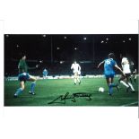 Ricky Villa Wembley Goal Tottenham Signed 16 x 12 inch football photo. Good condition. All