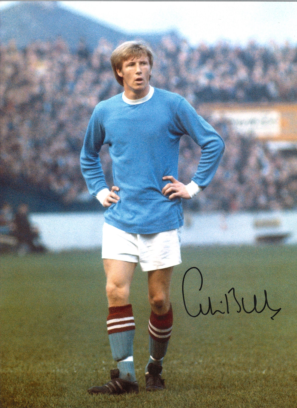 Colin Bell Manchester City Signed 16 x 12 inch football photo. Good condition. All autographs come