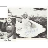 Lyn Paul of the New Seekers signed 3 original 1970's signed photos. Good condition. All autographs