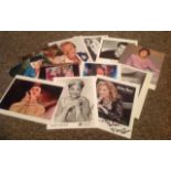 Music collection 14 assorted signed photos from names such as Nancy Wilson, Denise Nolan, Jean