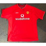 Football David Beckham signed Manchester United shirt. Good condition. All autographs come with a