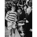 Billy Mcneill (1940-2019) Signed 1967 Celtic Lisbon Lions 12x16 Photo With The European Cup. Good