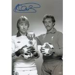 Football Autographed Alan Rough 12 X 8 Photo B/W, Depicting The Scottish Goalkeeper Posing With