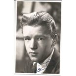 Anthony Wager (1932-1990) Actor Signed Vintage Photo. Good condition. All autographs come with a