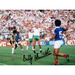 Autographed Billy Hamilton 8 X 6 Photo - Col, Depicting The Northern Ireland Striker Jumping For Joy