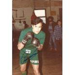 Boxing Pipino Cuevas signed 6x4 colour photo. José Isidro "Pipino" Cuevas González (born December