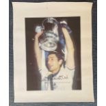 Ossie Ardiles Signed 1981 Tottenham Hotspur Fa Cup 17x21. 5 Canvas Print £8-10. Good condition.