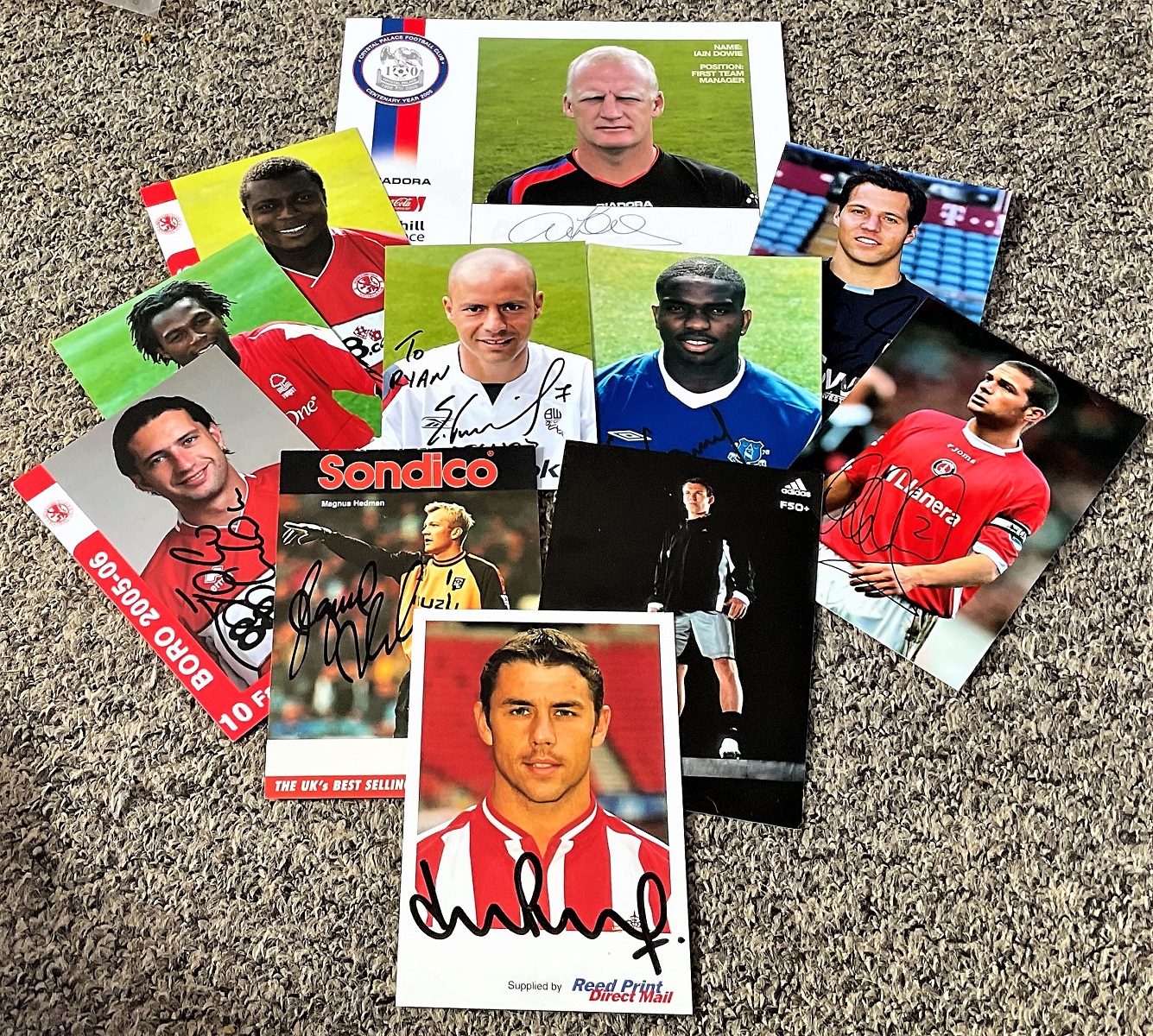 Football collection 11 6x4 assorted photos from players that have all played in Englands premier