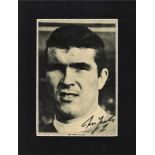 Ron Yeats signed 14x11 mounted black and white magazine photo. Ronald Yeats (born 15 November