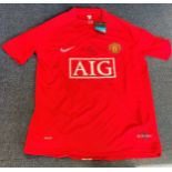 Football Paul Scholes signed Manchester United replica home shirt. Size medium. Good condition.