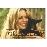 Brigitte Bardot signed 6x4 colour postcard photo. Brigitte Anne-Marie Bardot born 28 September 1934)