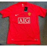 Football Paul Scholes signed Manchester United replica home shirt. Good condition. All autographs