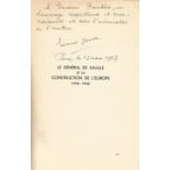 Edmond Jouve signed paperback book titled Le General De Gaulle Et La Construction De L Europe 1940-