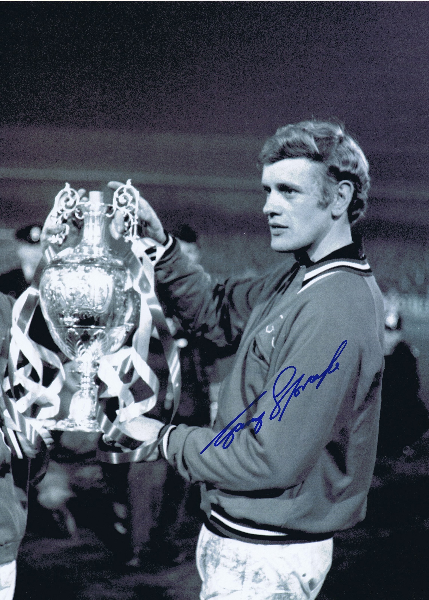 Gary Sprake 1969: Autographed 16 X 12 Photo, Depicting Leeds United Goalkeeper Gary Sprake Posing