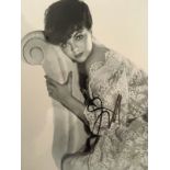 Entertainment collection 7 signed photos from legendary actress such as Lauren Bacall , Jean Simmons