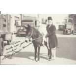 Lois Laurel (1927-2017) Actress Signed Photo On The Film Set With Her Father Stan Laurel. Good