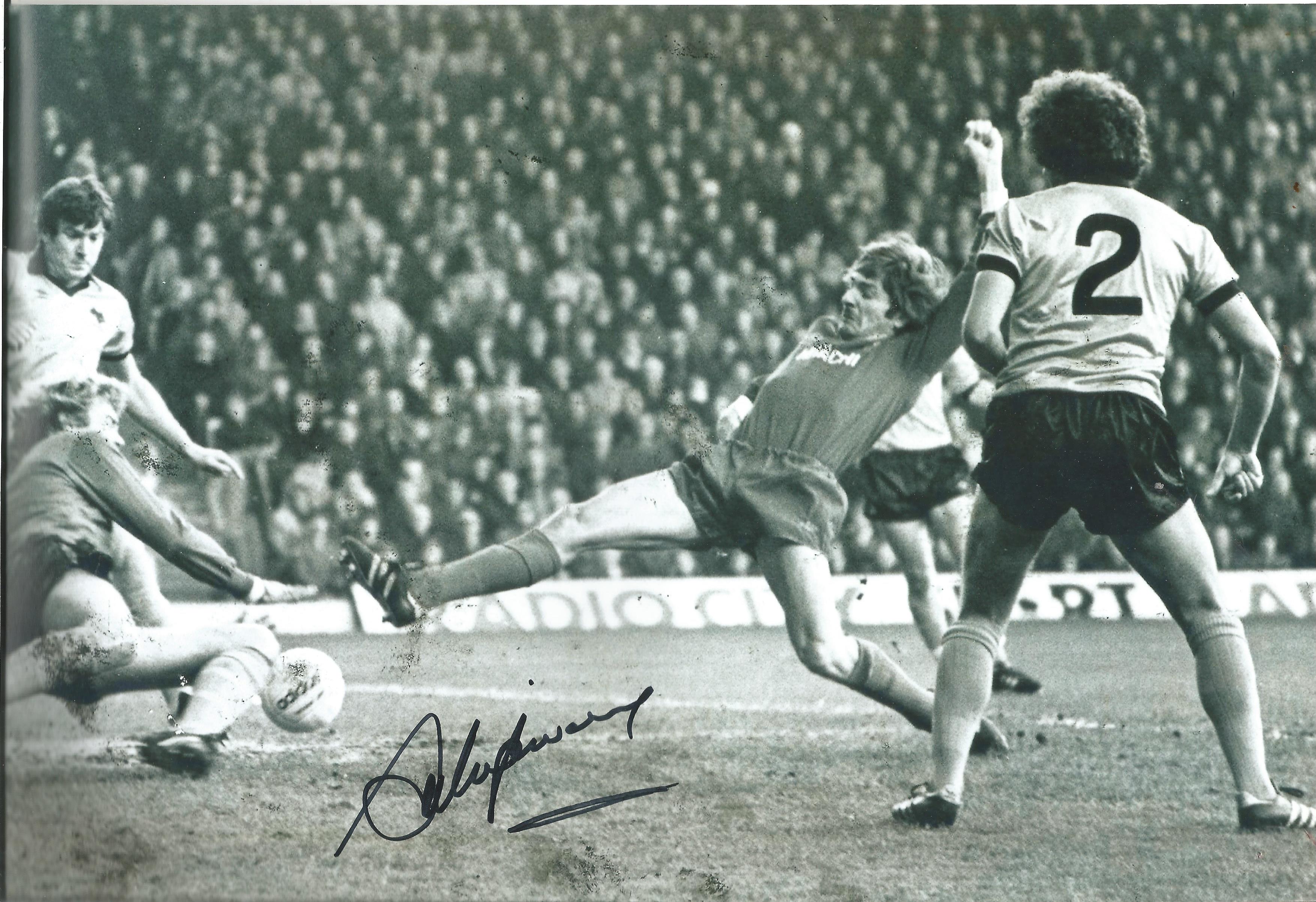 Football Steve Heighway signed 12x8 black and white photo pictured in action for Liverpool.