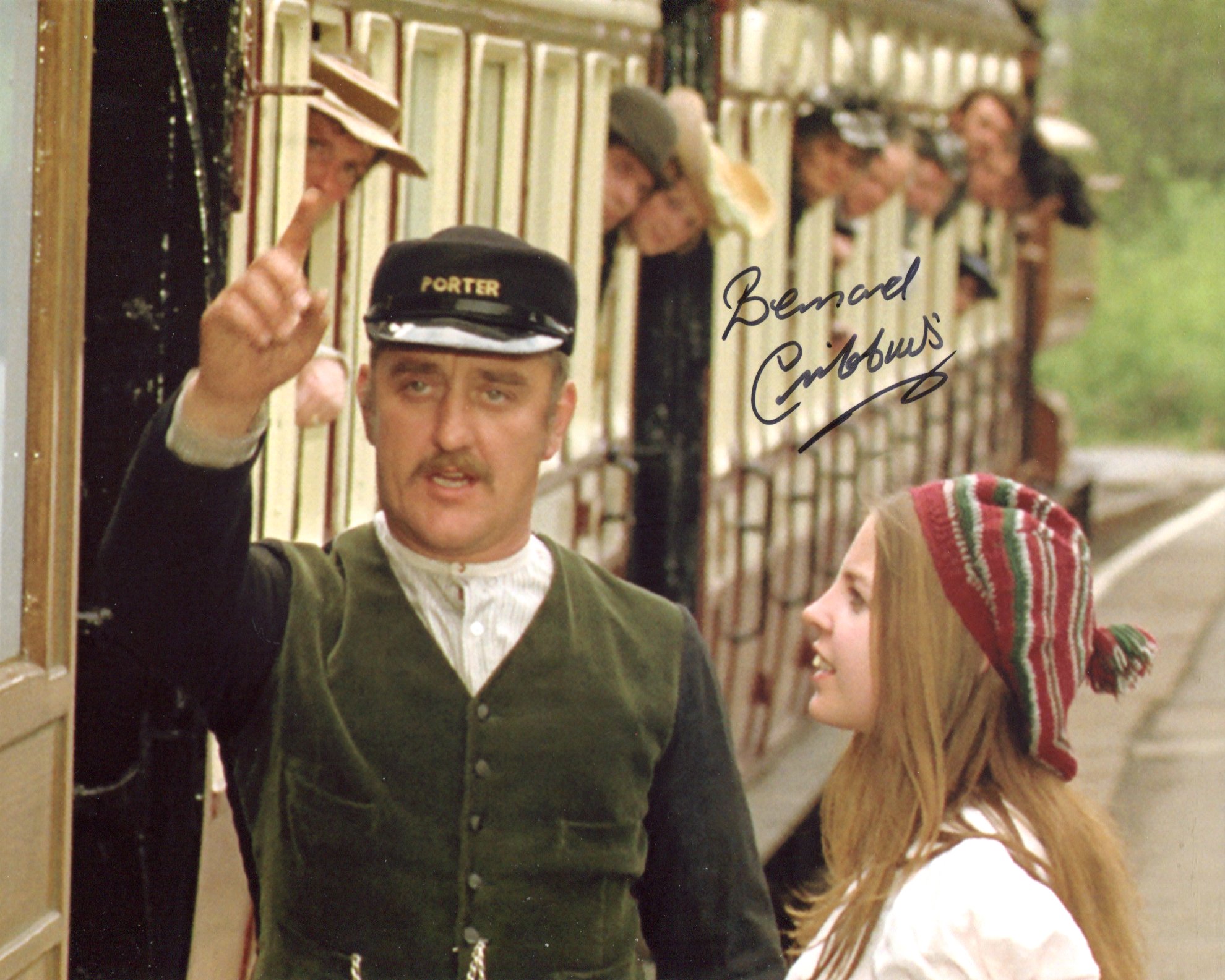 The Railway Children. 8x10 scene photo signed by actor Bernard Cribbins. Good condition. All