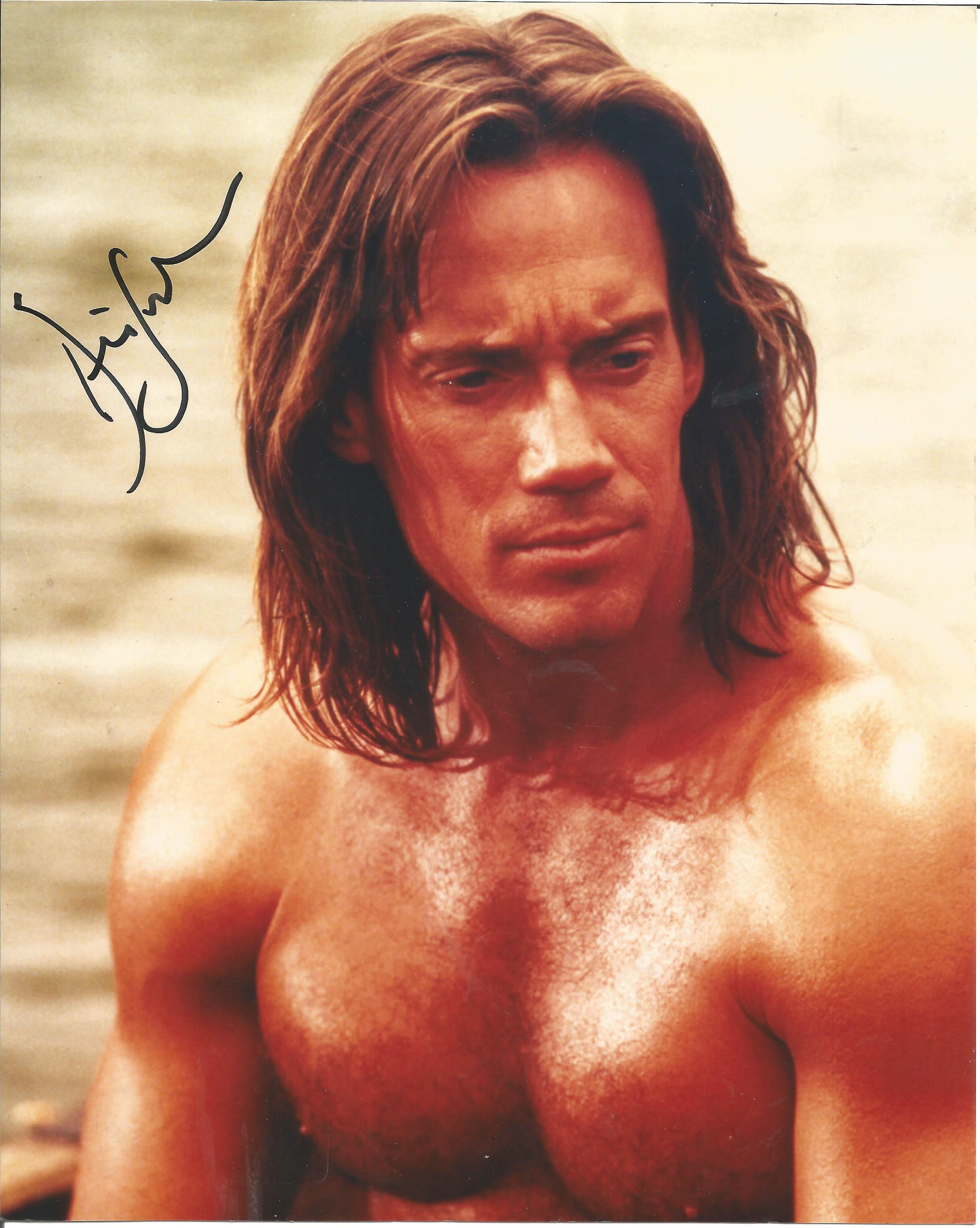 Kevin Sorbo signed 10x8 colour photograph. Sorbo is well known for his role as legendary God-hero,