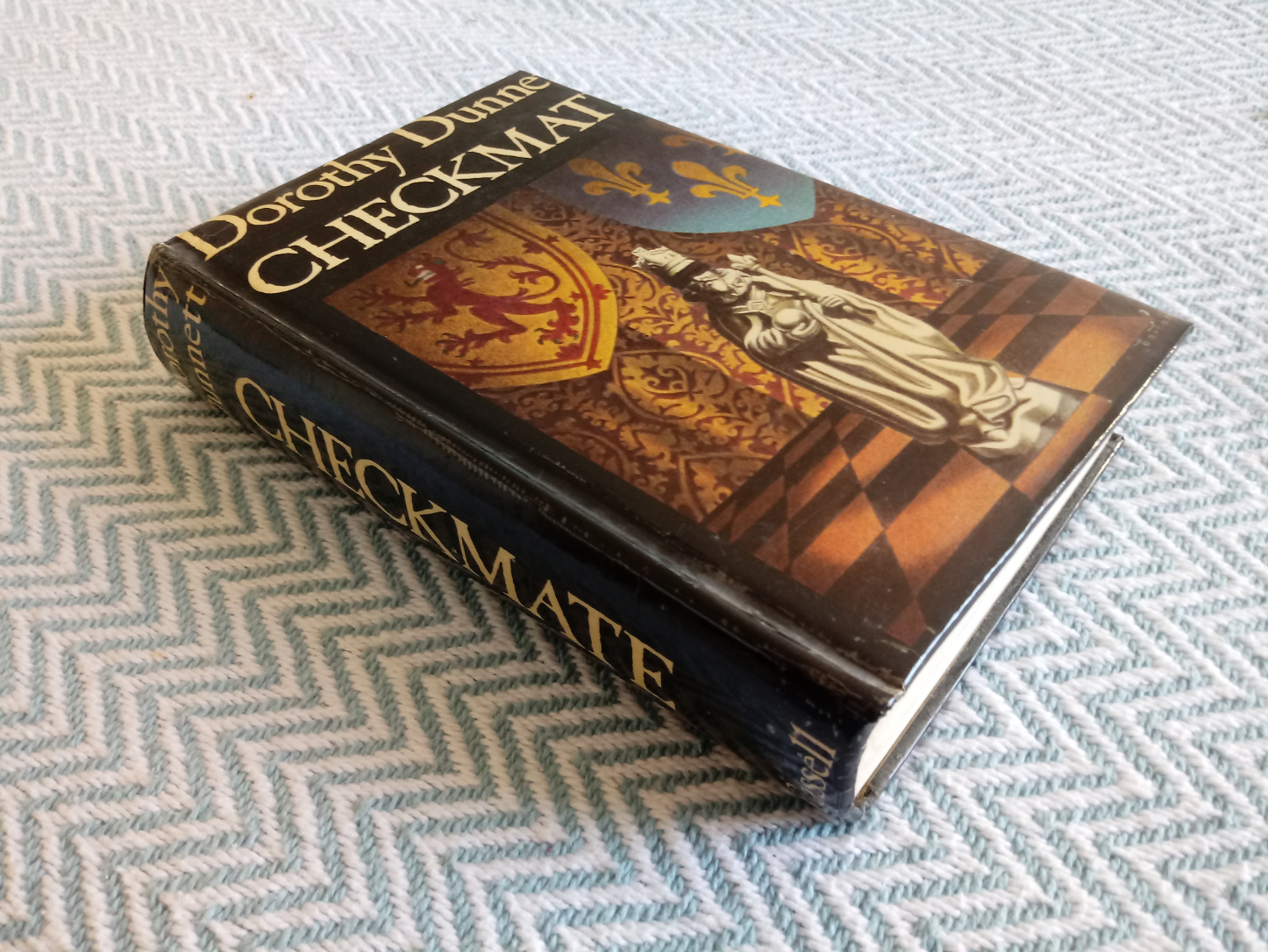 Checkmate by Dorothy Dunnett hardback book581 pages Published 1975 Cassell ISBN 0 304 29376 8.