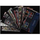 GB stamp presentation packs. 27 in total. 1977/2003. Cat value over £250. Good condition. We combine