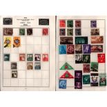 World stamp collection on 10 loose album pages. Includes China, Egypt and Japan. Good condition.