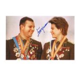 Valentina Tereshkova 1st woman in space signed 12 x 8 inch colour photo with Gagarin. Good
