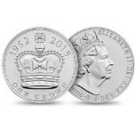 Royal Mint 2015 Longest Reigning Monarch brilliant uncirculated £5 One Crown coin. Created to