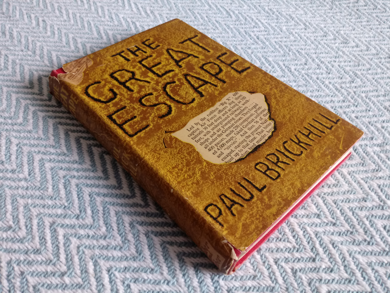 The Great Escape by Paul Brickhill hardback book 263 pages Published 1951 Faber and Faber. Book in