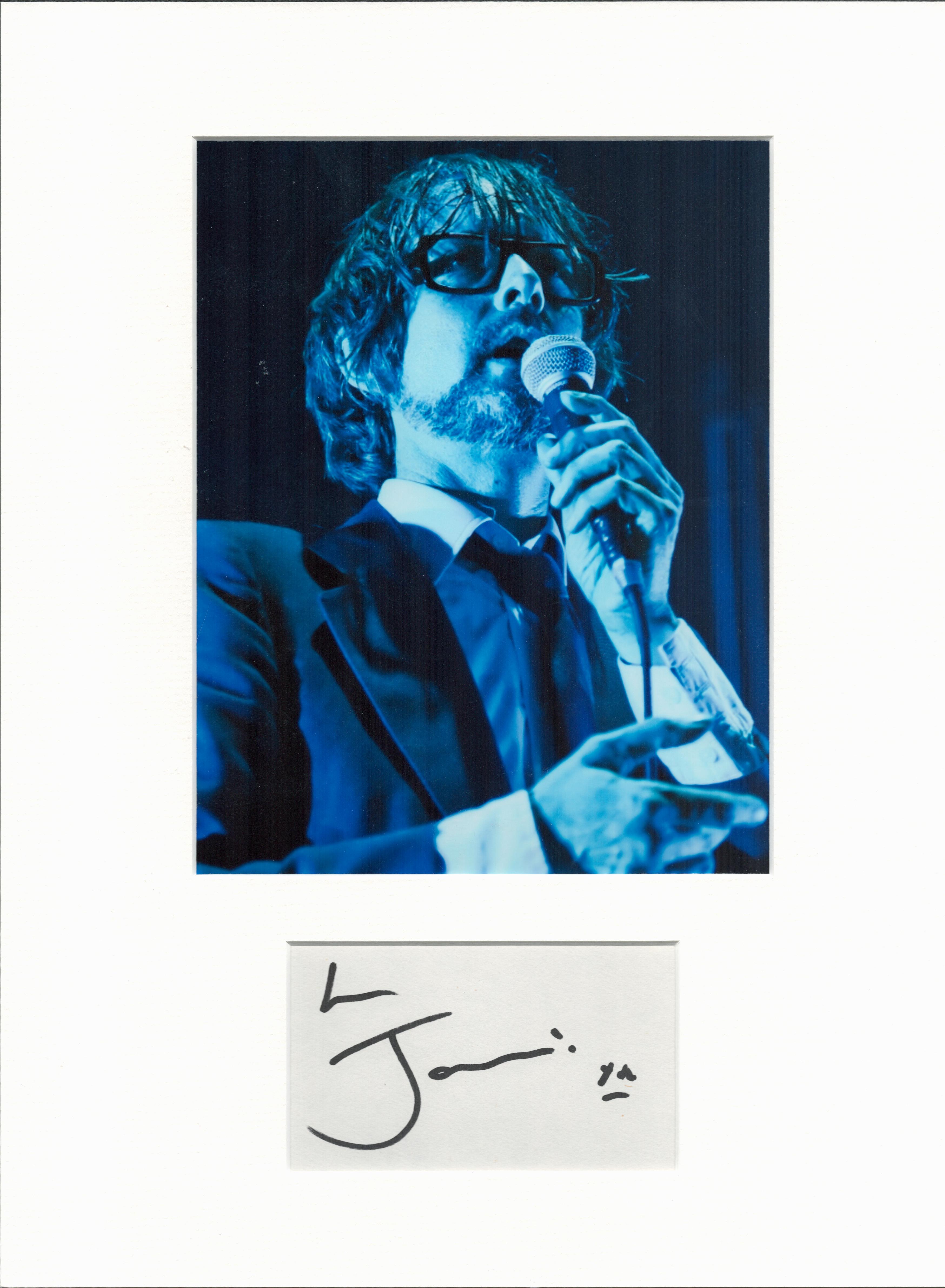 Jarvis Cocker signature piece in autograph presentation. Mounted with photograph to approx. 16 x