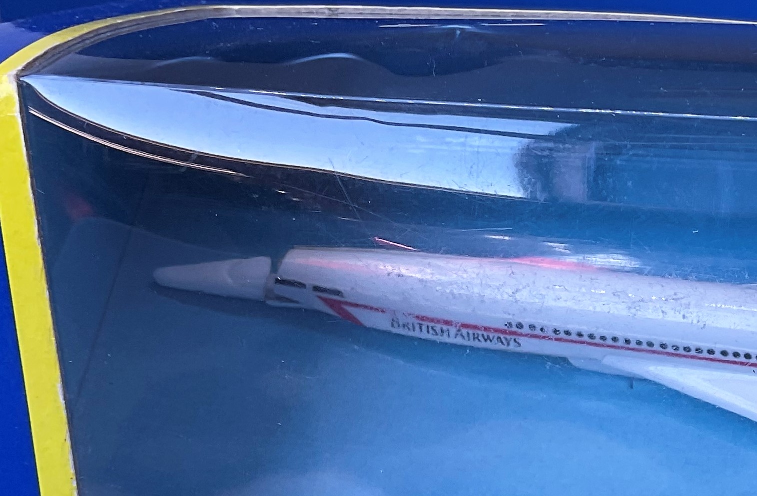 Vintage Toys. CORGI collection. A Die-cast and plastic British Airways Concorde. In original box. - Image 3 of 3