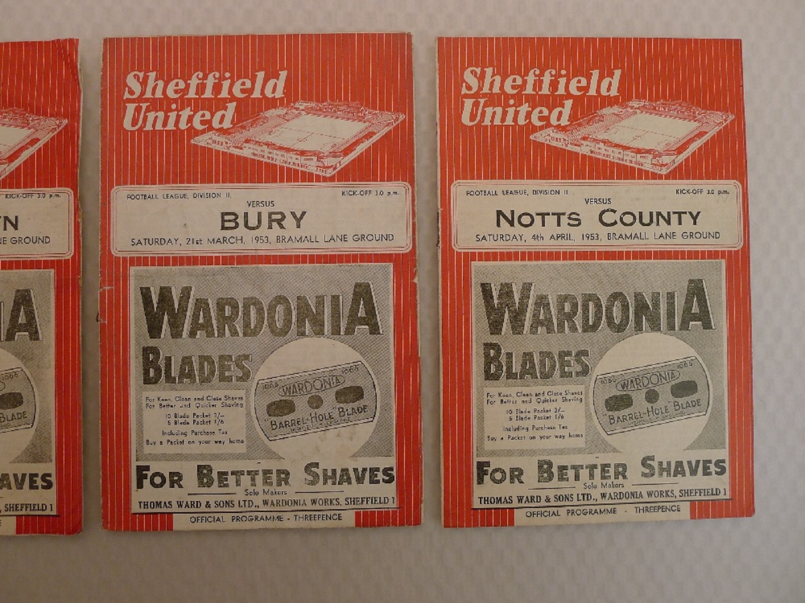 Vintage Football Programmes. 4 x Sheffield United 1953 football programmes comprising v Plymouth Jan - Image 3 of 4