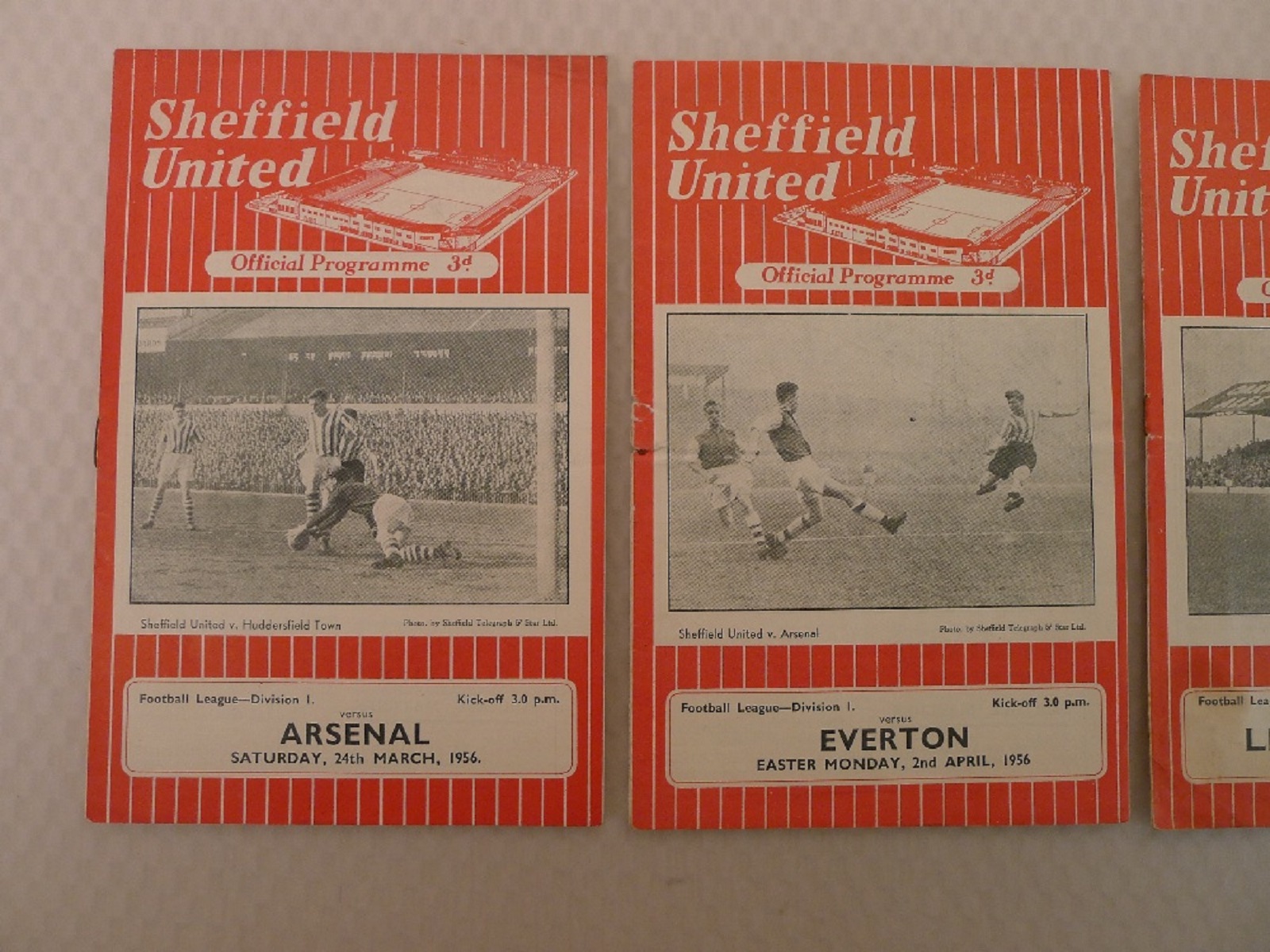 Vintage Football Programmes. 4 x Sheffield United 1956 football programmes comprising v Arsenal - Image 2 of 4