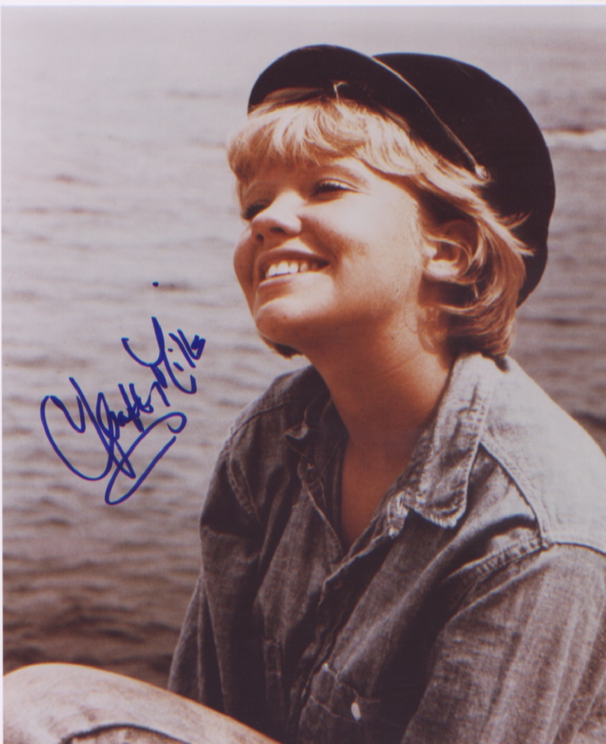 Hayley Mills signed 10 x 8 inch photo . Good condition. All autographs come with a Certificate of