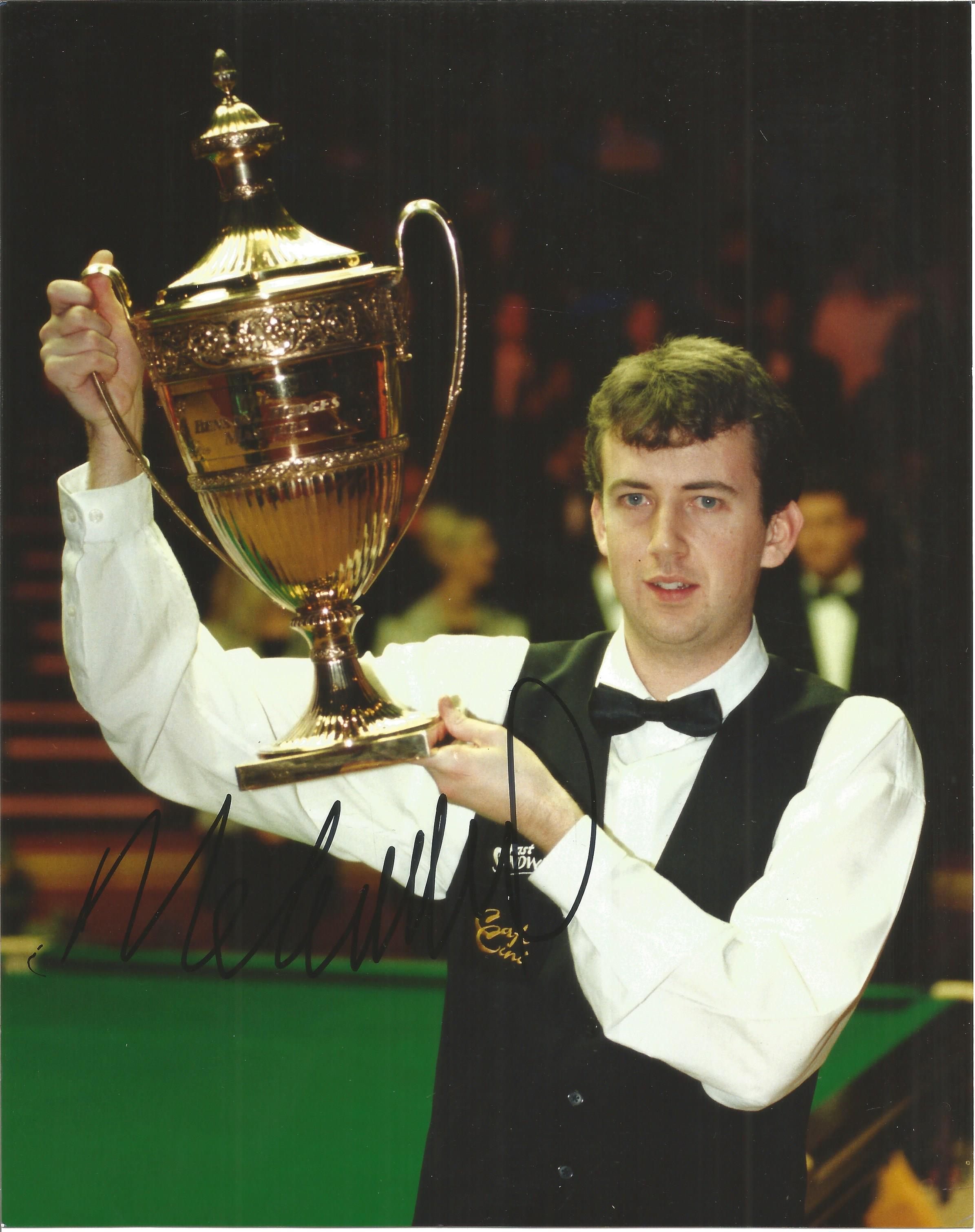 Mark Williams Signed Snooker 1998 Press 8x10 Photo. Good condition. All autographs come with a