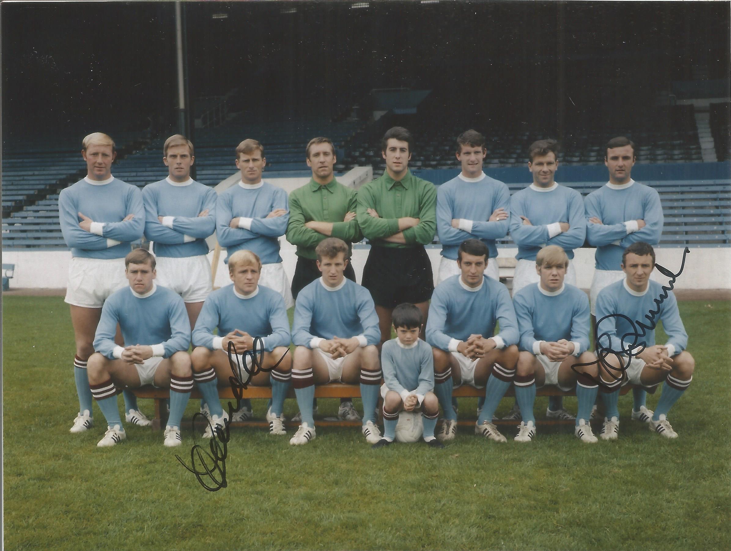 Football Autographed Manchester City 8 X 6 Photos B/W, Depicting Tony Book Leading His Side Onto The - Image 3 of 3