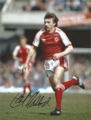 Football Autographed Wales 8 X 6 Photos Col, Depicting Former Internationals Carl Harris, Rod