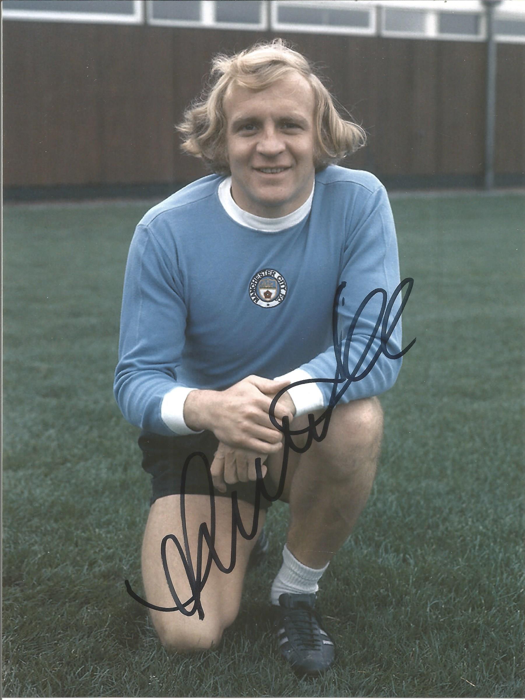 Football Autographed Manchester City 8 X 6 Photos B/W, Depicting Tony Book Leading His Side Onto The - Image 2 of 3