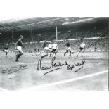 Jack Charlton, Martin Peters, Roger Hunt signed 12 x 8 inch b/w 1966 World Cup final football photo.